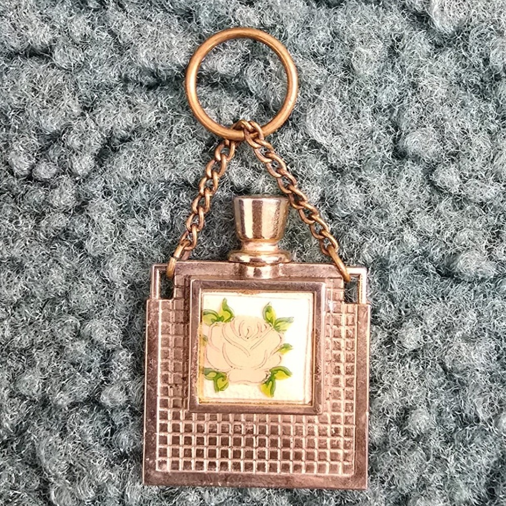 Vintage Rose Floral Perfume Poison Bottle Pendant Necklace Gold Tone Jewelry